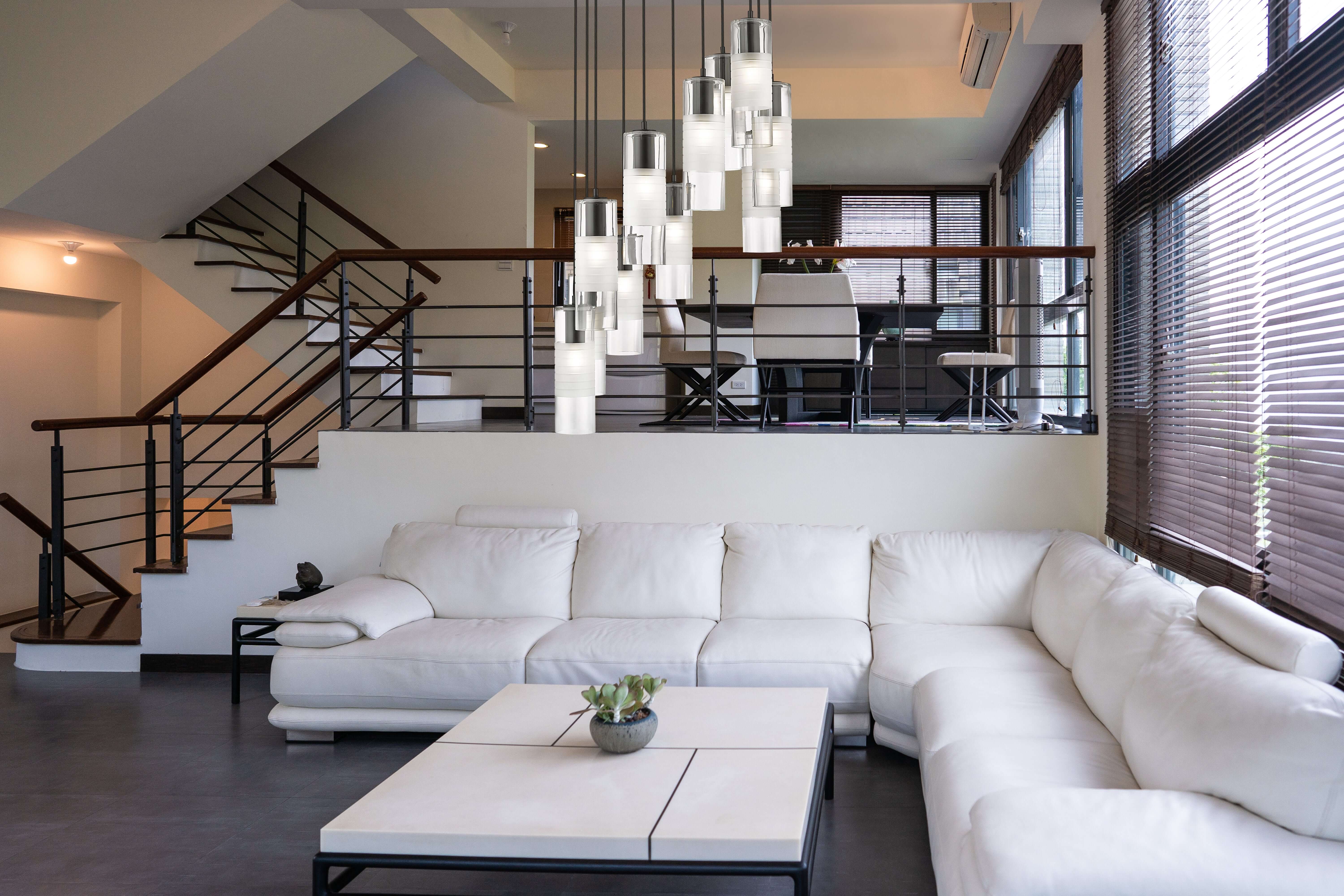 Alton 11 Light Chandelier Matte Black