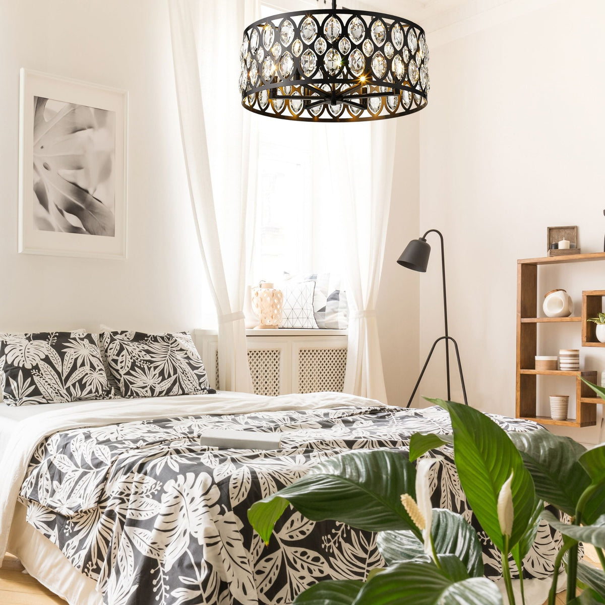 Dealey 6 Light Chandelier Matte Black
