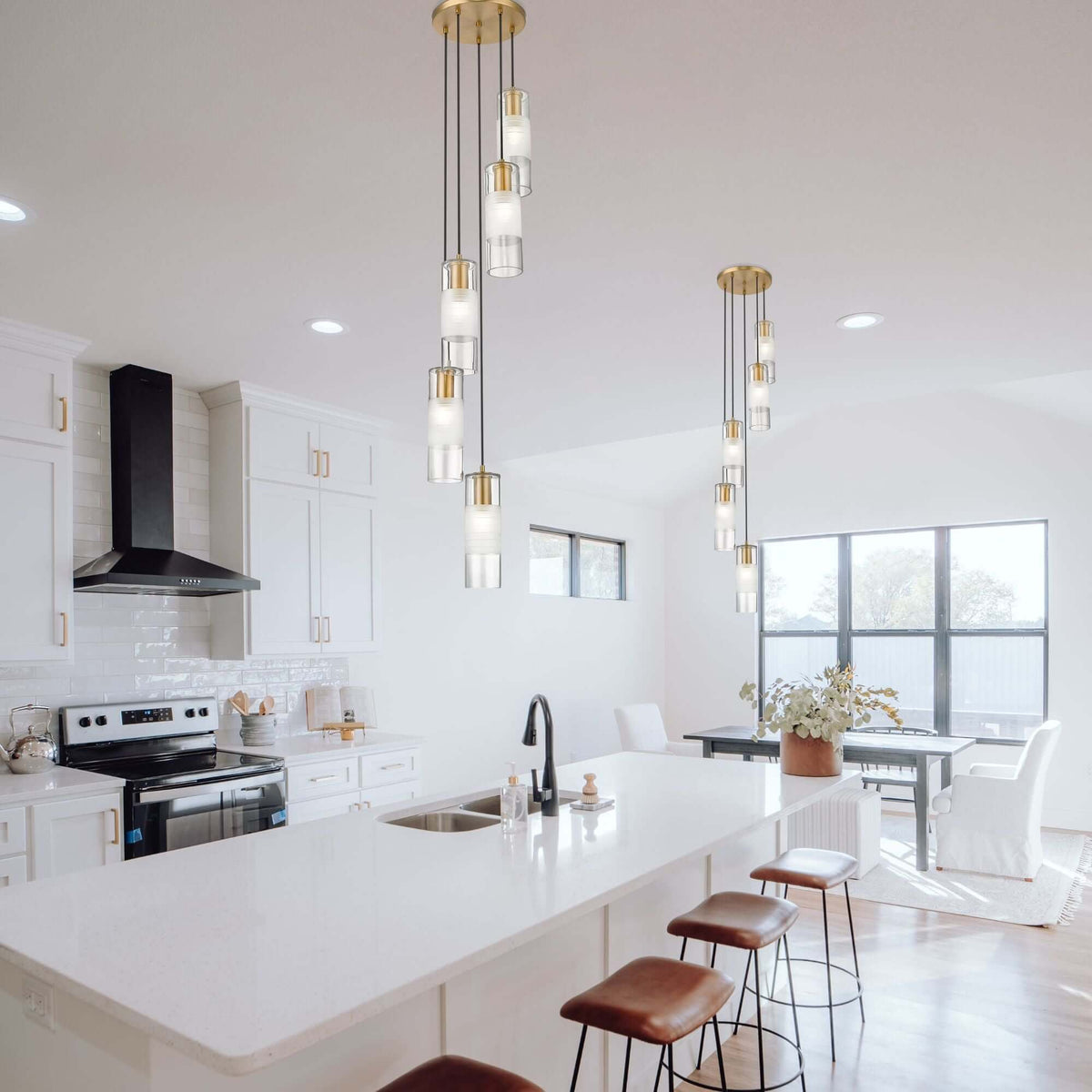 Alton 5 Light Chandelier Modern Gold